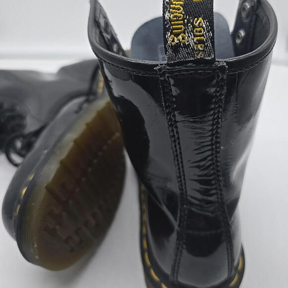 Dr. Martens Women's‎ Boot, Size 7 - Black Patent - Picture 14 of 14